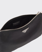 Pochette en Re-Nylon et cuir Saffiano